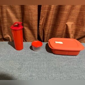 Brand new Tupperware red lunch set